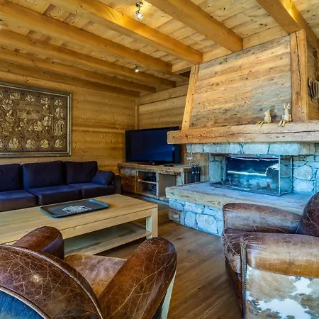 Chalet Hazelnut